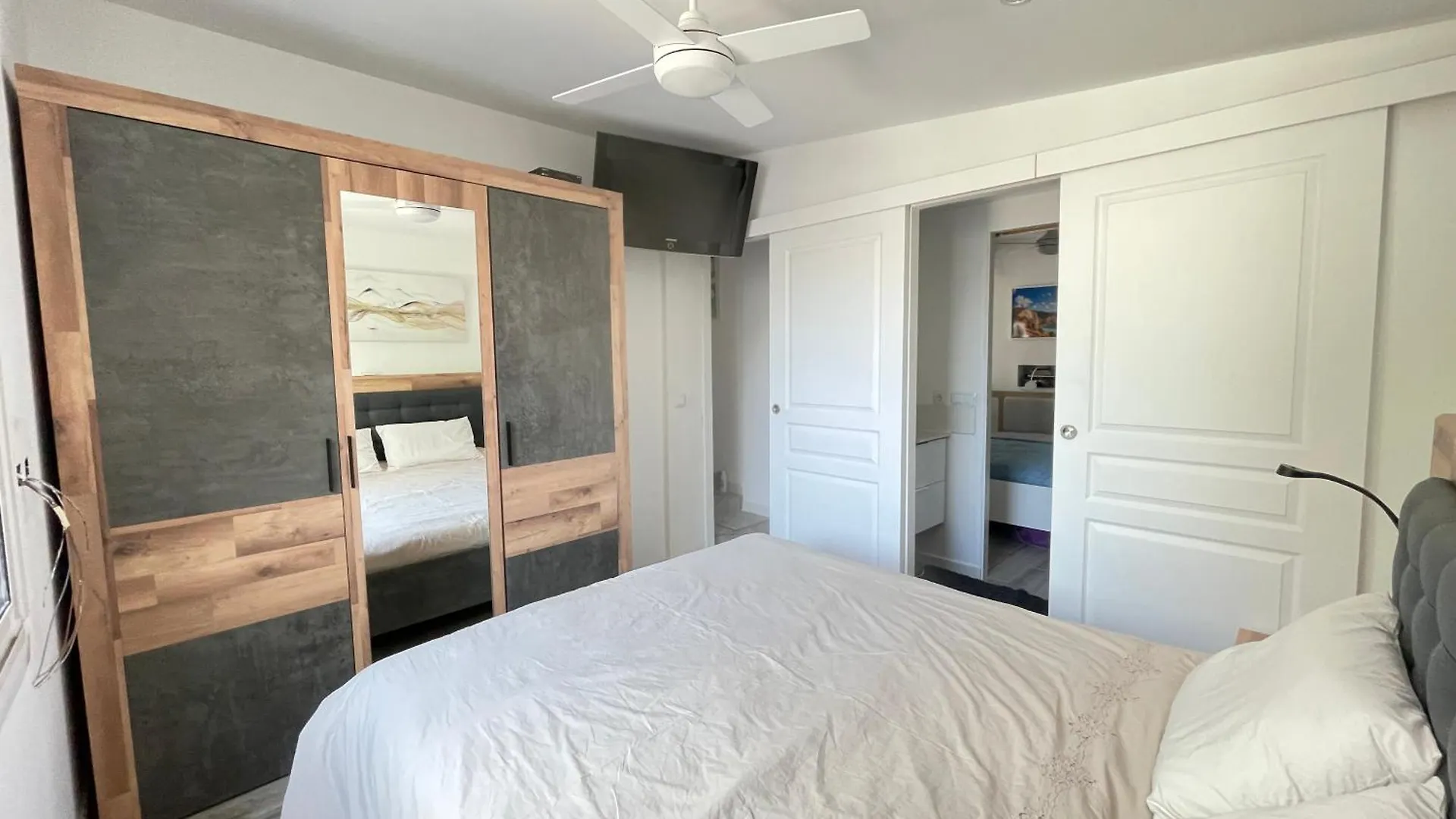 Charmante Villa Avec Piscine Dans Les Canaux Empuriabrava