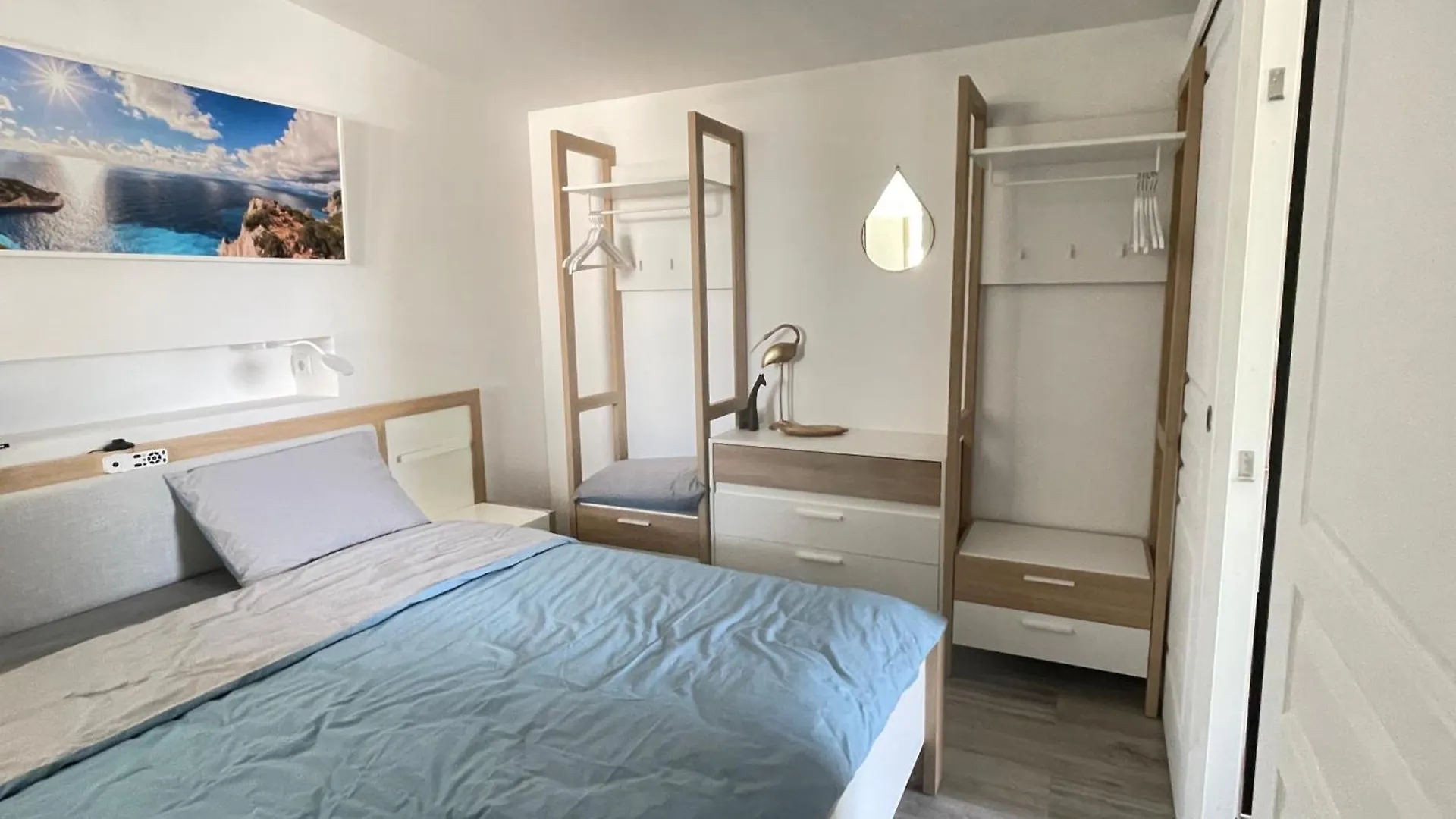Charmante Villa Avec Piscine Dans Les Canaux Empuriabrava 0*,  Spain